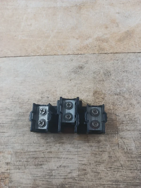 GE Range Terminal Block 205c2833g002