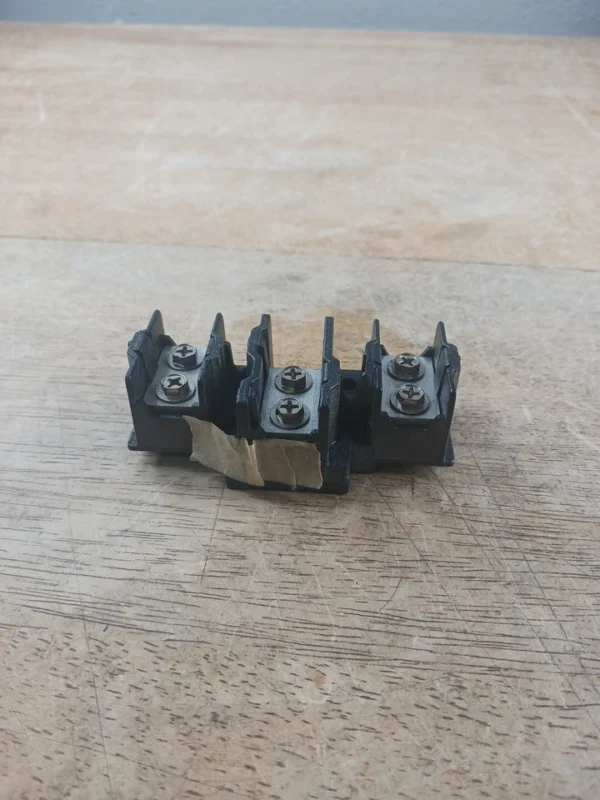 GE Range Terminal Block 205c2833g002