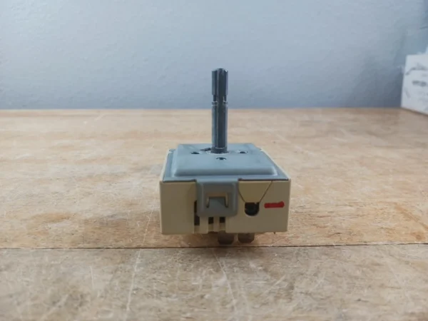 GE Range Infinite Switch 229c4709p005