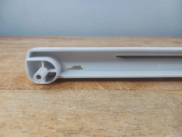 Frigidaire Refrigerator RH Rail 240343002