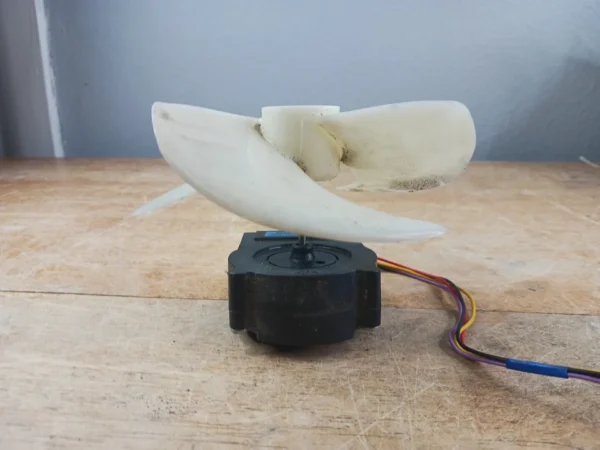 Lg Refrigerator Condenser Fan Eau63103202