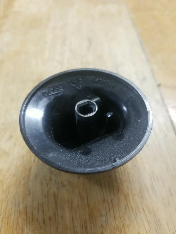 Whirlpool Range Oven Knob KIP 5B05 (Money Back Guarantee)