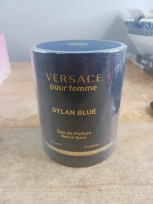 Versace Dylan Blue 3.4 Oz Eau de Parfum Spray