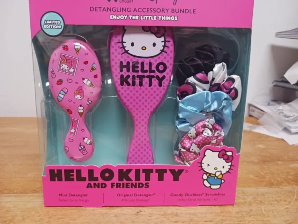 WET BRUSH & GOODY HELLO KITTY & FRIENDS HAIR BRUSH SET Limited Edition