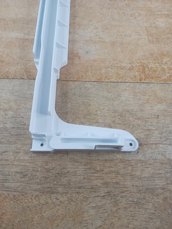GE Refrigerator Rail 197D6915P001