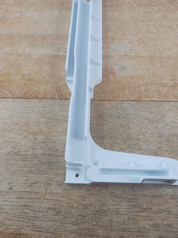 GE Refrigerator Rail 197D6915P001