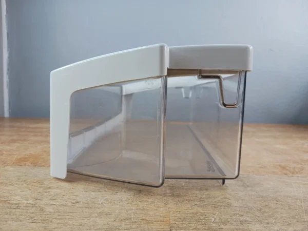 Whirlpool Refrigerator Door Bin 2223239k