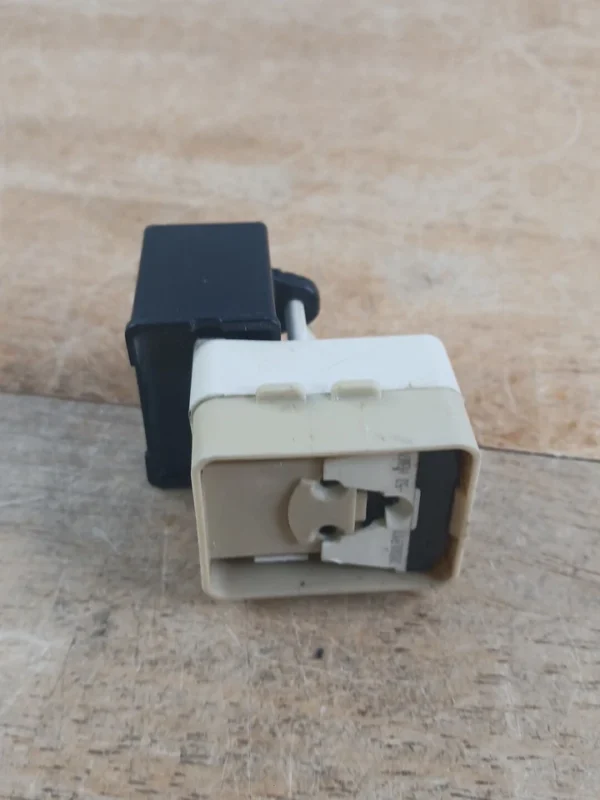Ge Refrigerator Start Device Wr09x10105